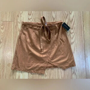 NEW SUEDE SKIRT M